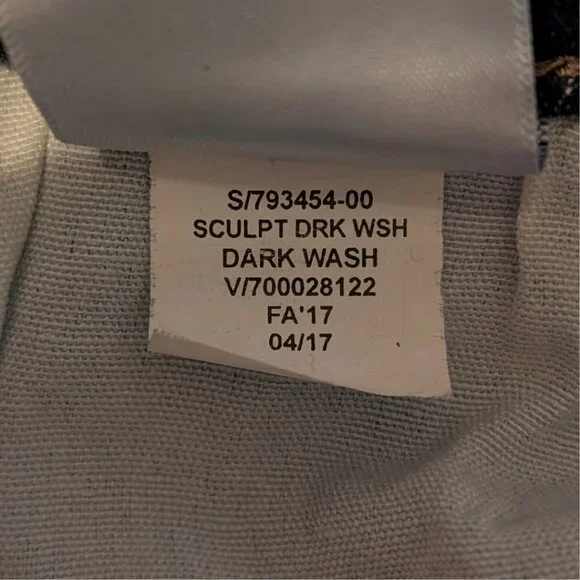 Banana Republic Women's Sculpt Skinny Jeans Dark Wash Size 28/6 - Picture 5 of 7